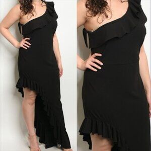 PLUS SIZE BLACK MAXI DRESS/ GOWN